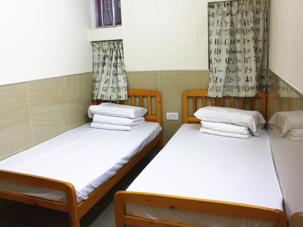 Carefree Hostel Kaulung Szoba fotó